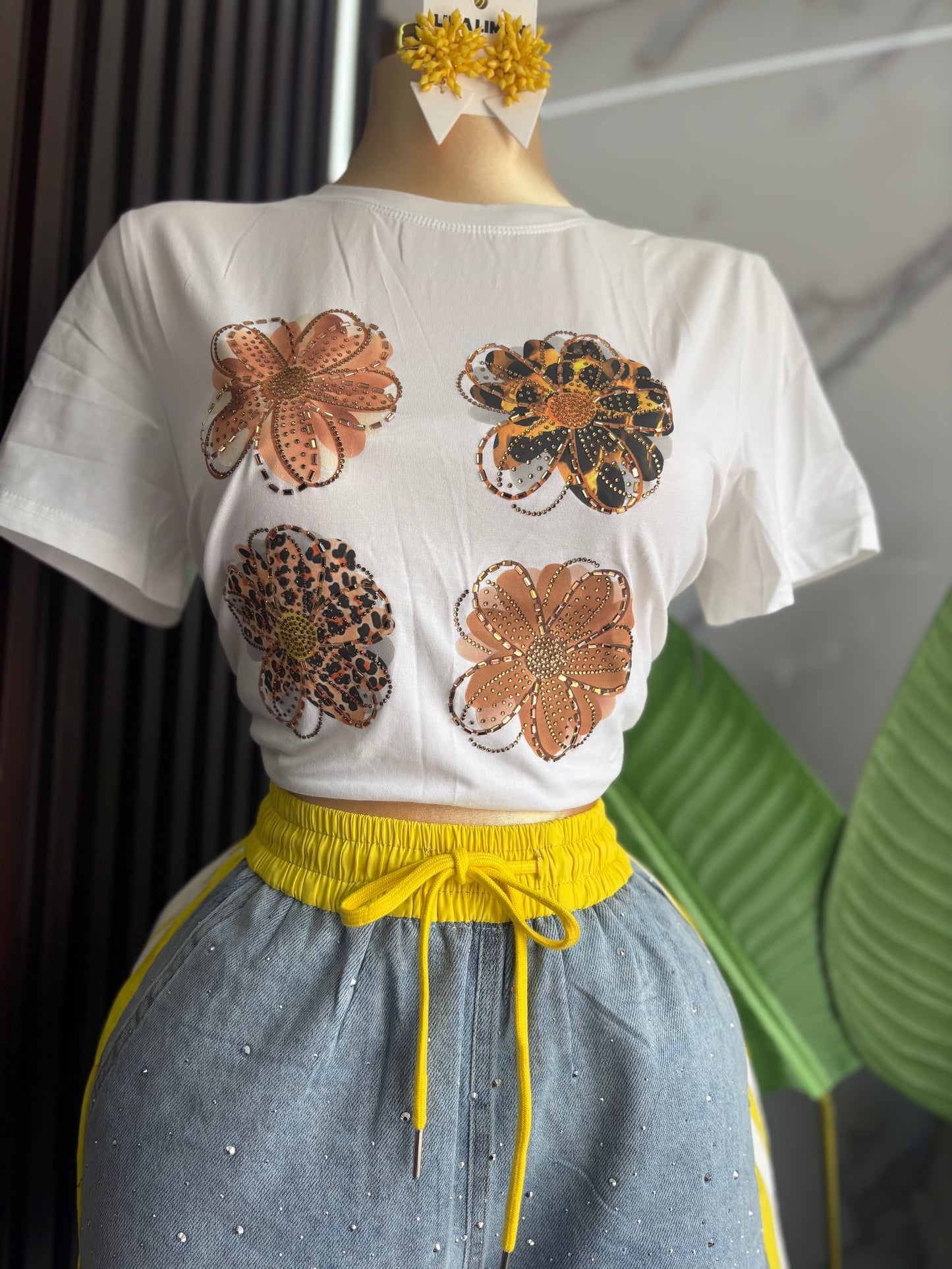 Animal print flower tshirt