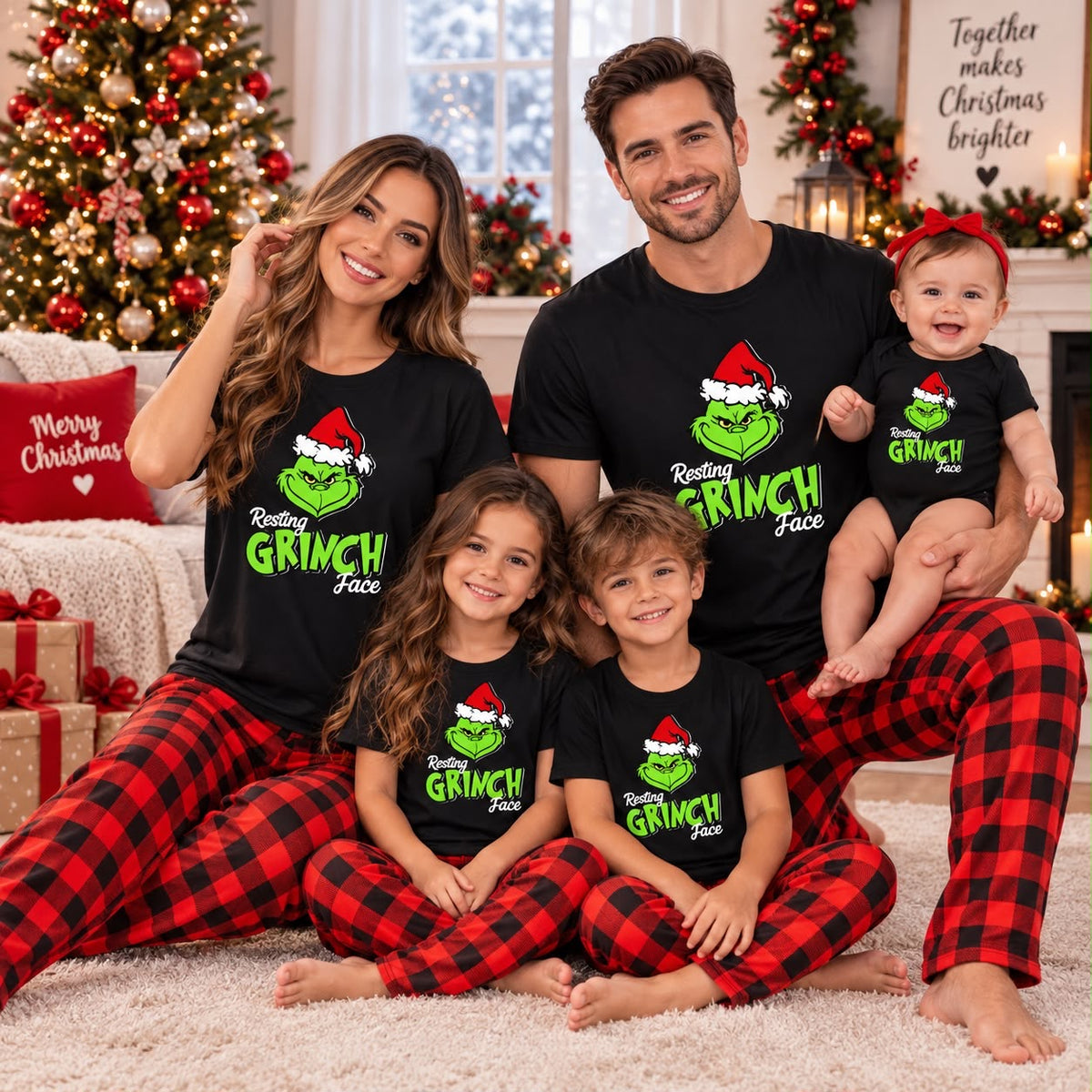 Pijama Resting Grinch Face