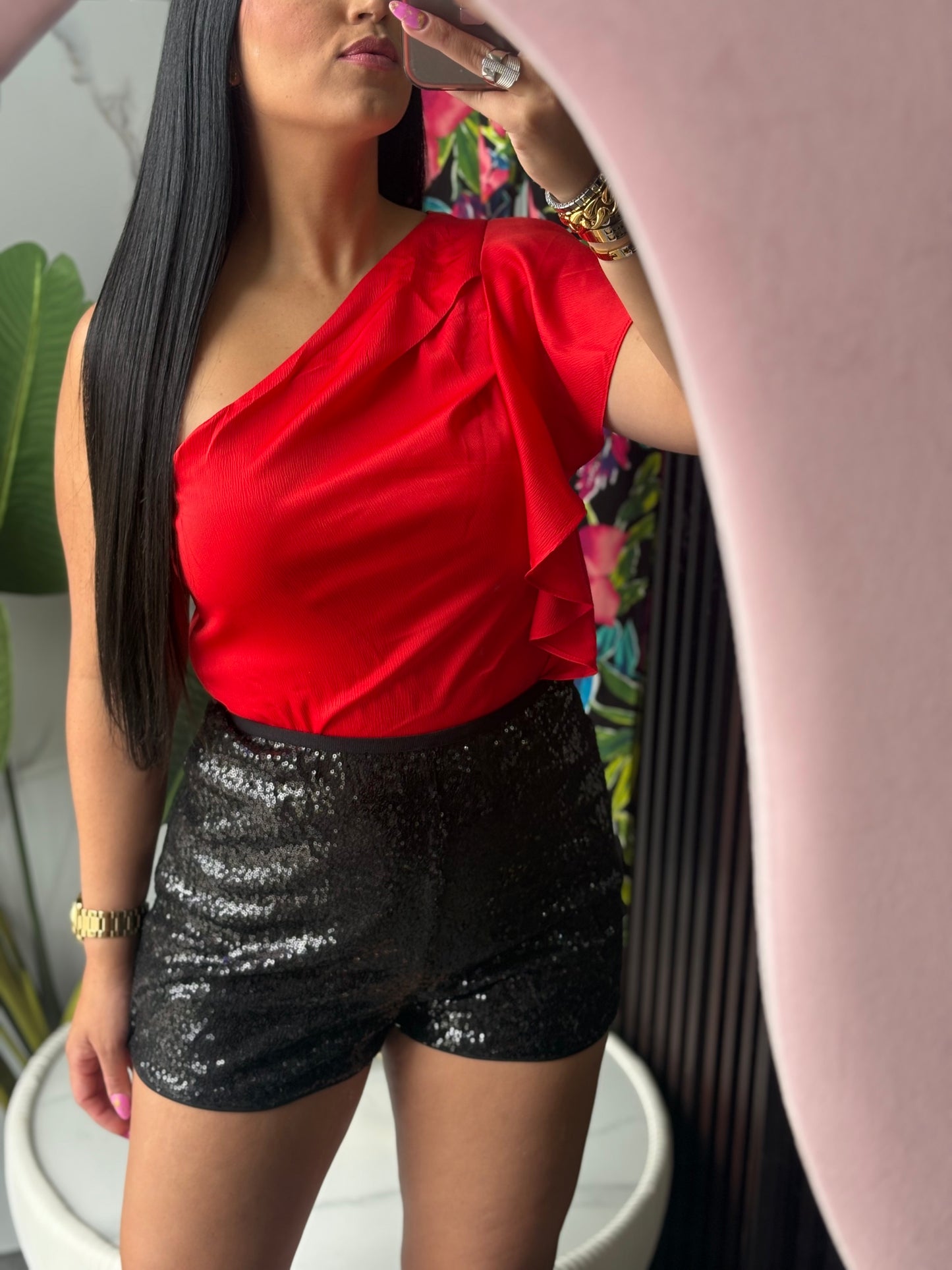 One shoulder Top